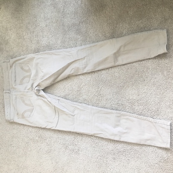 Hollister khakis size 5 - Picture 2 of 3